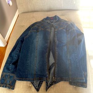 Village stretchy jeans jacket with a buckle detail size 3X